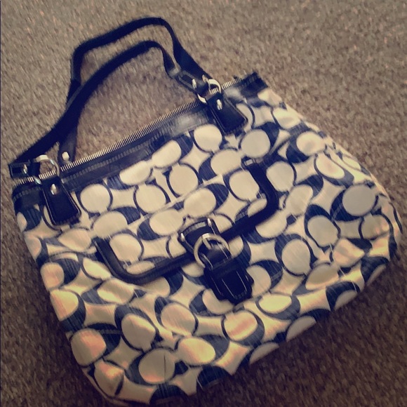 💠Coach Shoulder Bag💠 - Picture 1 of 6